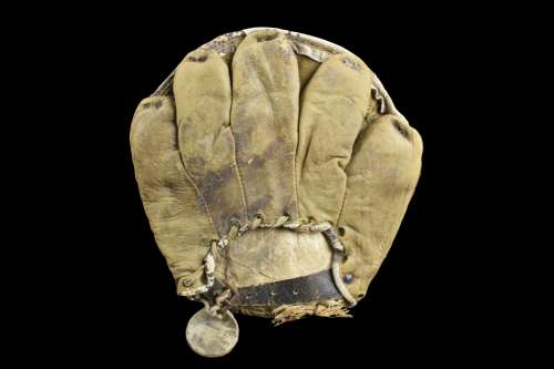 c. 1906-07 Ted Kennedy Pita Mitt Back